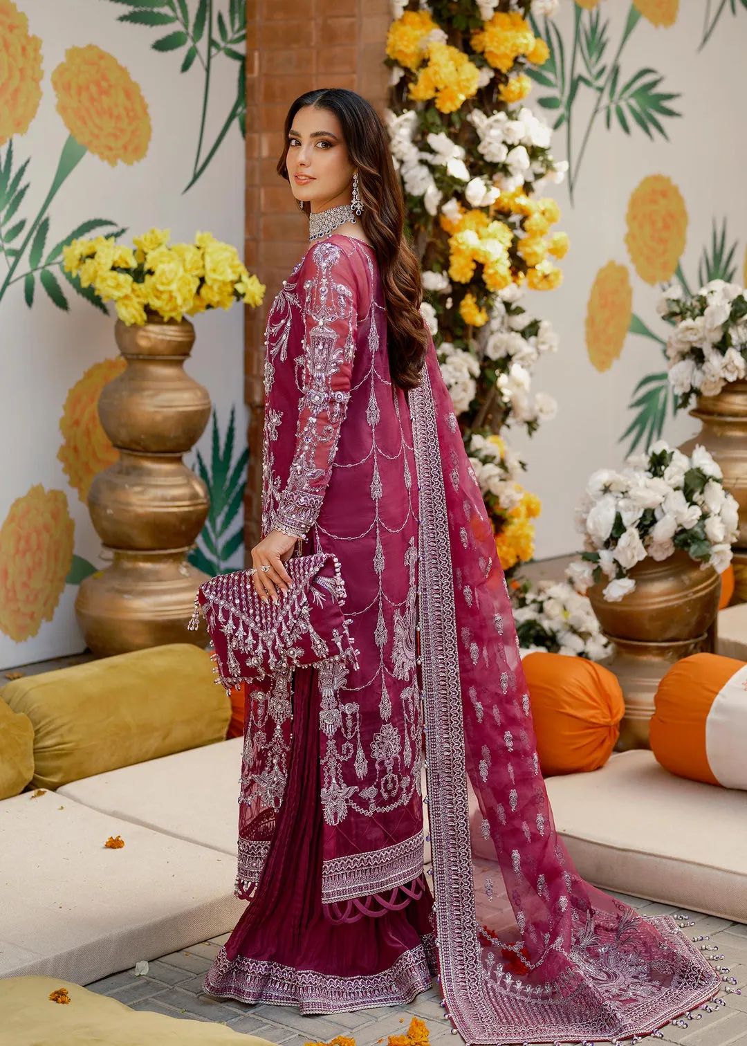Maahi Ii - Zohra